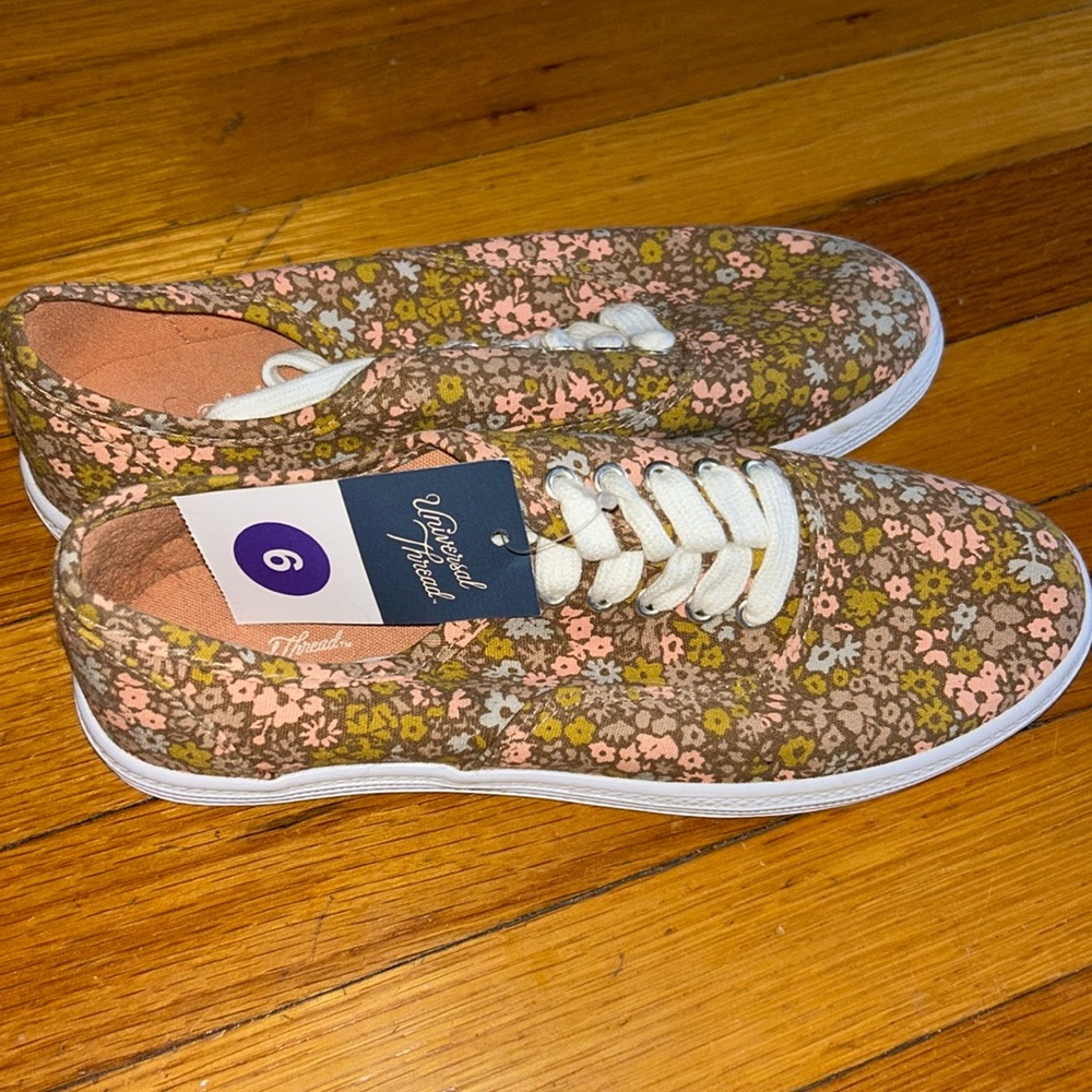 NWT slip on shoes